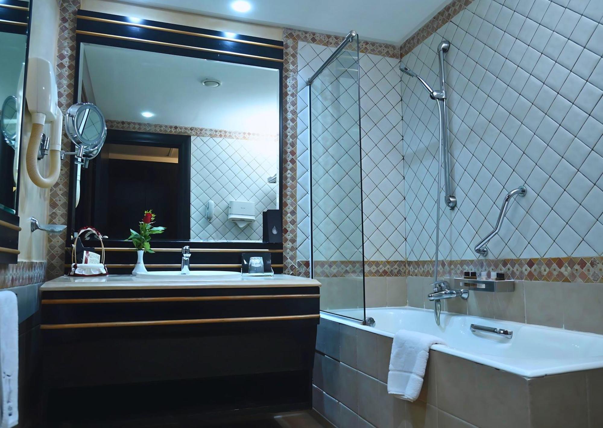 Borj Dhiafa Hotel Szfaksz Kültér fotó