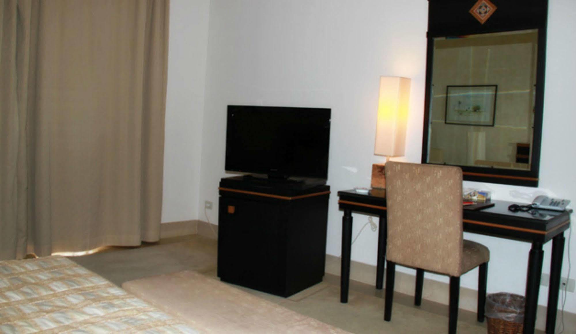 Borj Dhiafa Hotel Szfaksz Kültér fotó